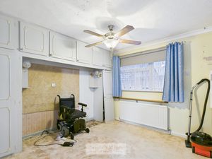 Photo 4- click for photo gallery